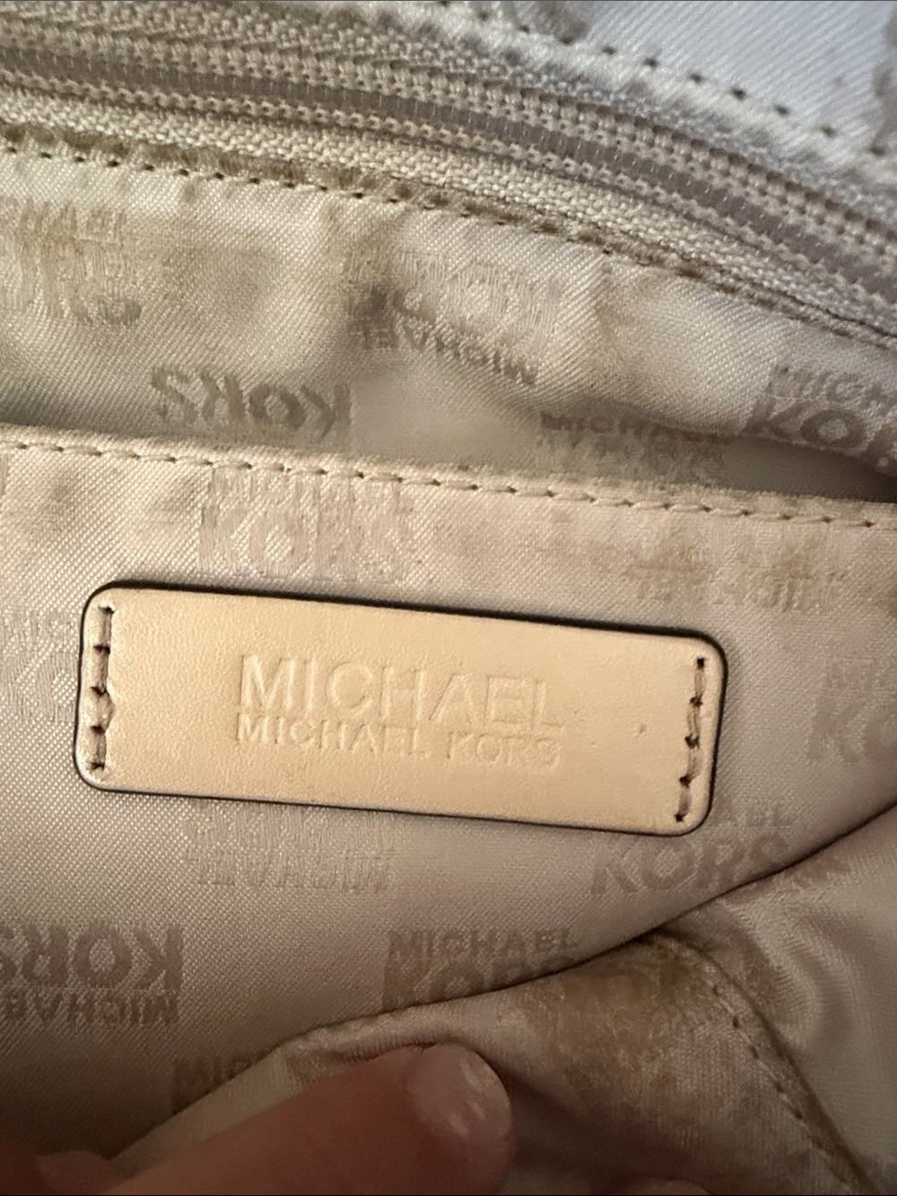 Michael Kors Distressed Brown Leather Tote with Tan Shoulder Straps - Picture 2 of 13